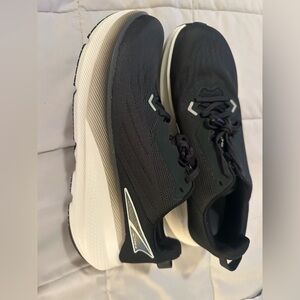 Altra Tennis Shoes - Brand New Black 10.5